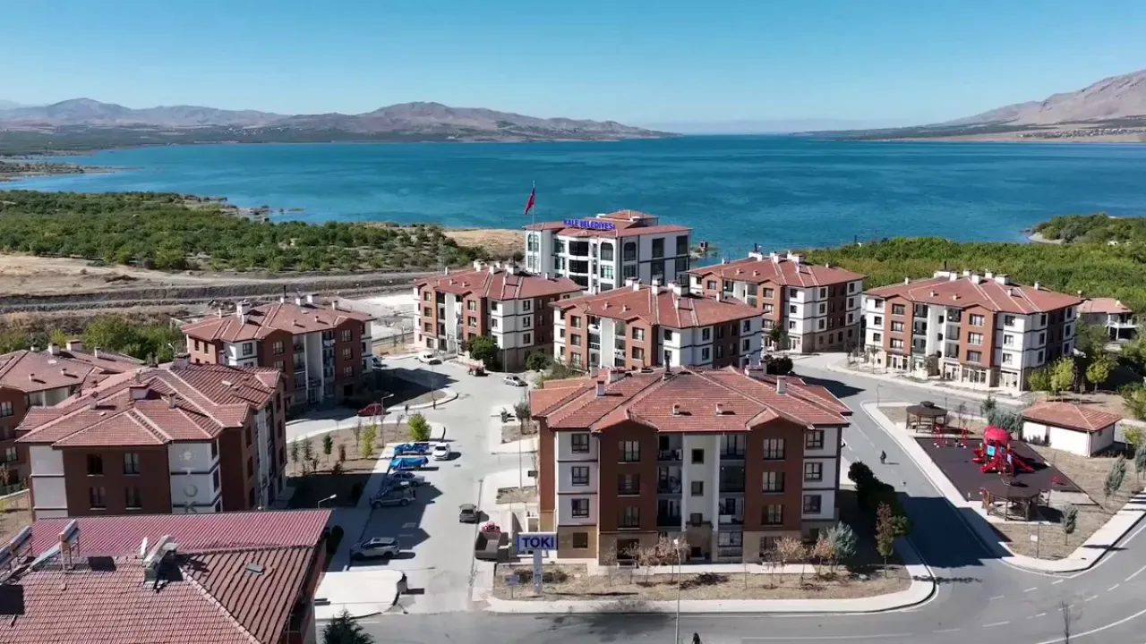 500 Bin Sosyal Konut Projesi Tanıtıldı: "Ev Sahibi Türkiye" Hedefi 500 Bin Sosyal Konut Projesi Tanıtıldı: "Ev Sahibi Türkiye" Hedefi