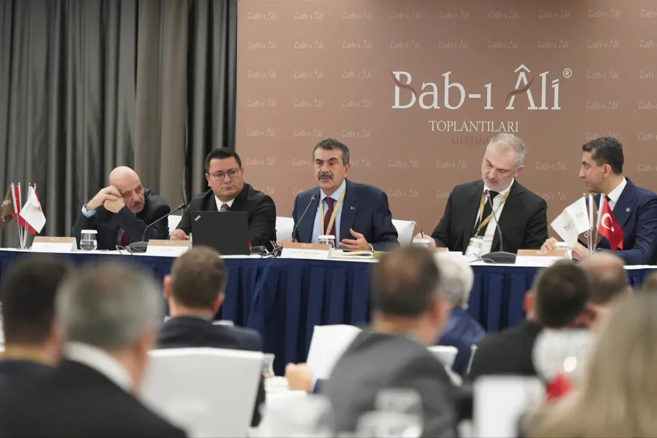 Milli Eğitim Bakanlığı Teknoloji ve Bilişim Altyapısını Güçlendiriyor Milli Eğitim Bakanlığı Teknoloji ve Bilişim Altyapısını Güçlendiriyor