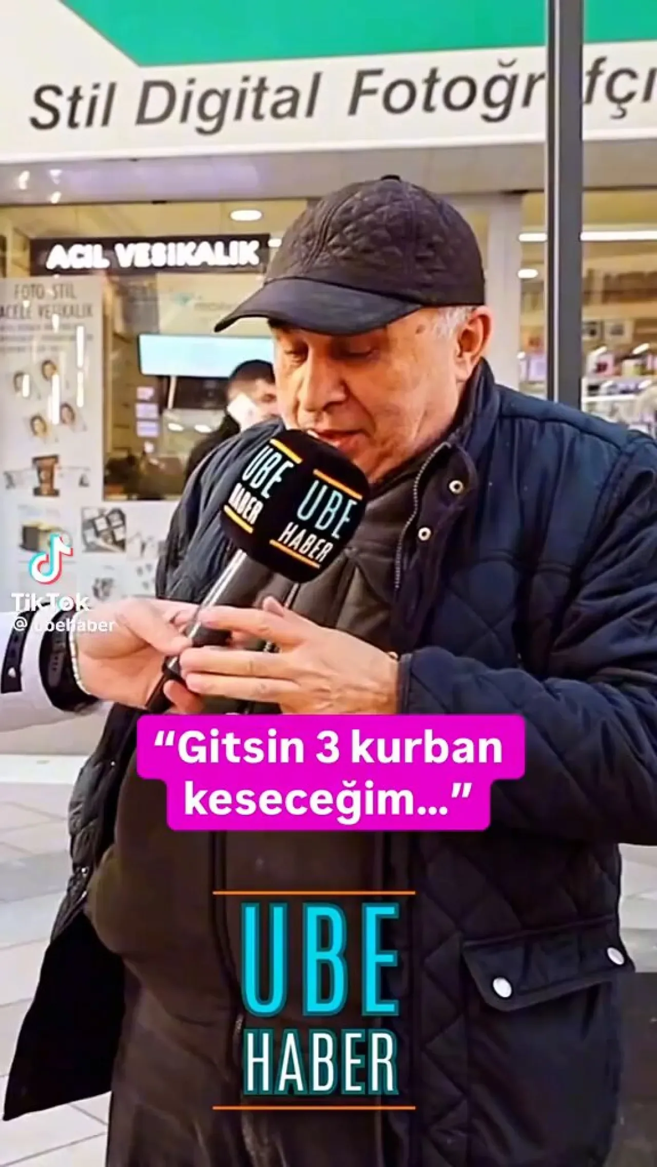Sokak Röportajında Vatandaşlardan Hükümete Sert Tepki: "Kurban Keserek Kutlayacağız" Sokak Röportajında Vatandaşlardan Hükümete Sert Tepki: "Kurban Keserek Kutlayacağız"