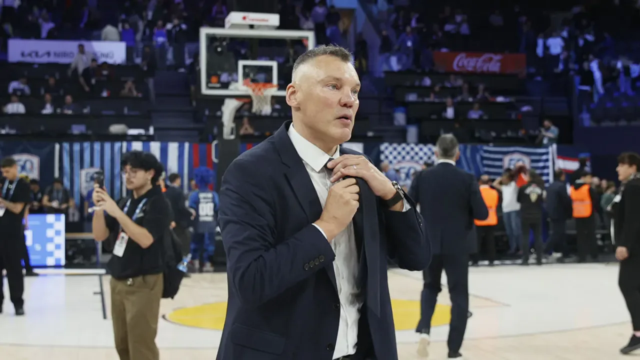 Sarunas Jasikevicius: "Takımın Oturması İçin Daha Fazla Zamana İhtiyacımız Var" Sarunas Jasikevicius: "Takımın Oturması İçin Daha Fazla Zamana İhtiyacımız Var"
