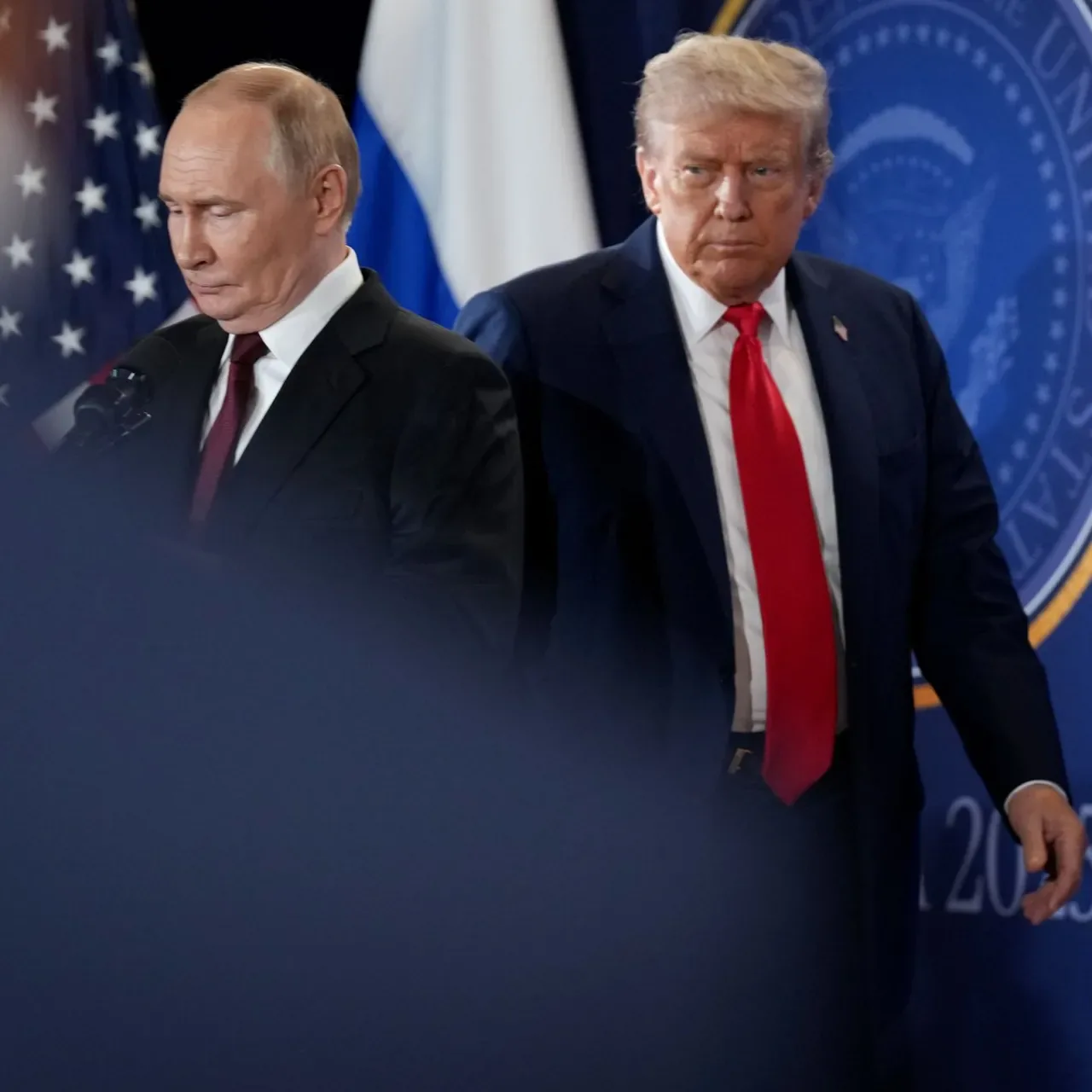 Kremlin'den Flaş Açıklama: Trump ve Putin Bir Araya Gelecek Kremlin'den Flaş Açıklama: Trump ve Putin Bir Araya Gelecek