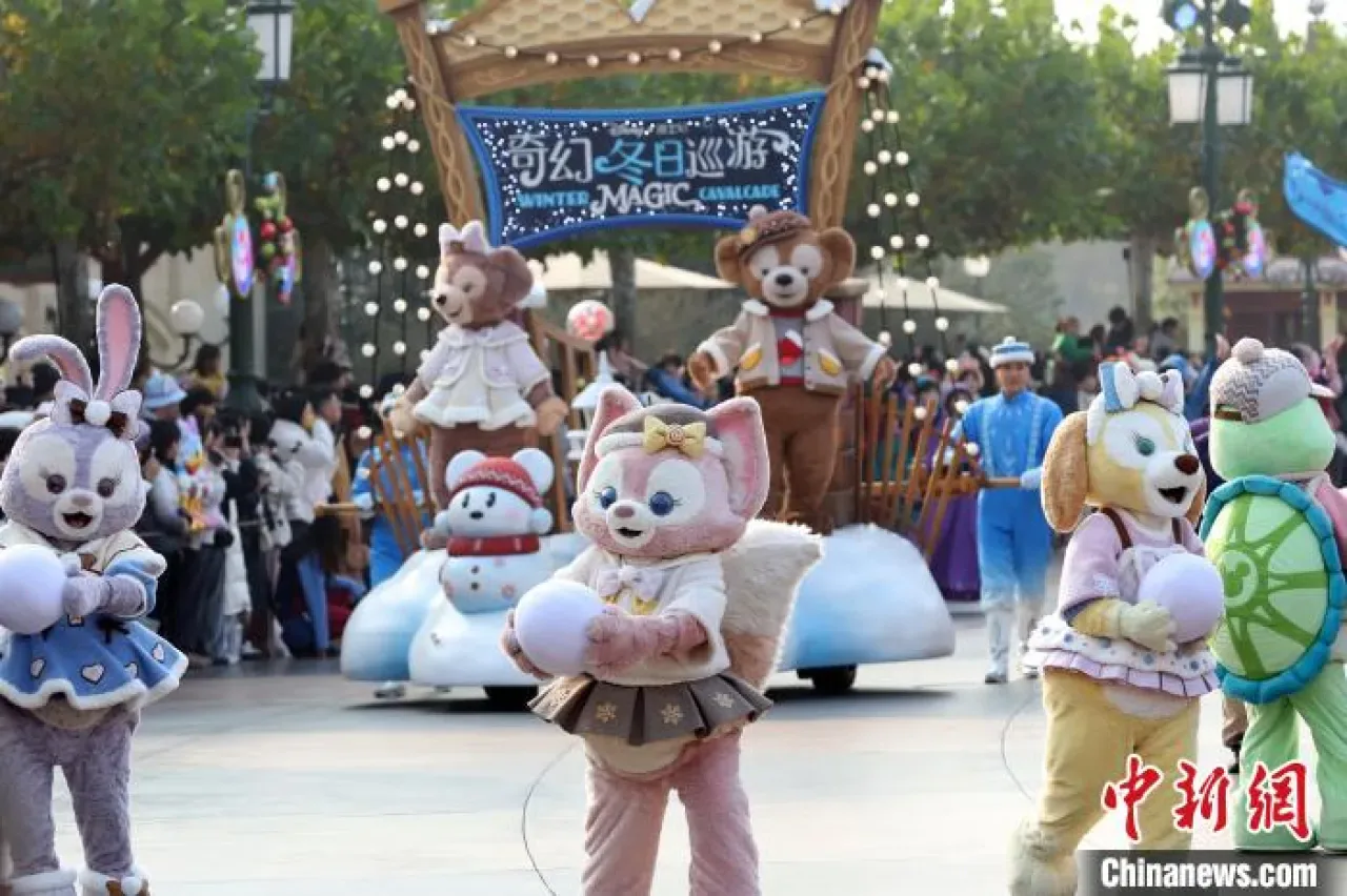 Shanghai Disneyland 2024'te 14.7 Milyon Ziyaretçiyle Dünyanın En Çok Ziyaret Edilen 5. Tematik Parkı Oldu Shanghai Disneyland 2024'te 14.7 Milyon Ziyaretçiyle Dünyanın En Çok Ziyaret Edilen 5. Tematik Parkı Oldu