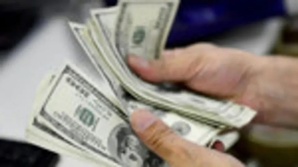 Dolar/TL 49.33'te açıldı: Euro 55.33 seviyesinde işlem görüyor görseli