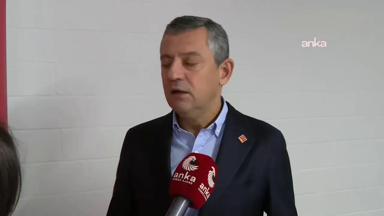 Ekrem İmamoğlu'nun İfade Vermesi Öncesi Özgür Özel'den İstanbullulara Çağrı Ekrem İmamoğlu'nun İfade Vermesi Öncesi Özgür Özel'den İstanbullulara Çağrı