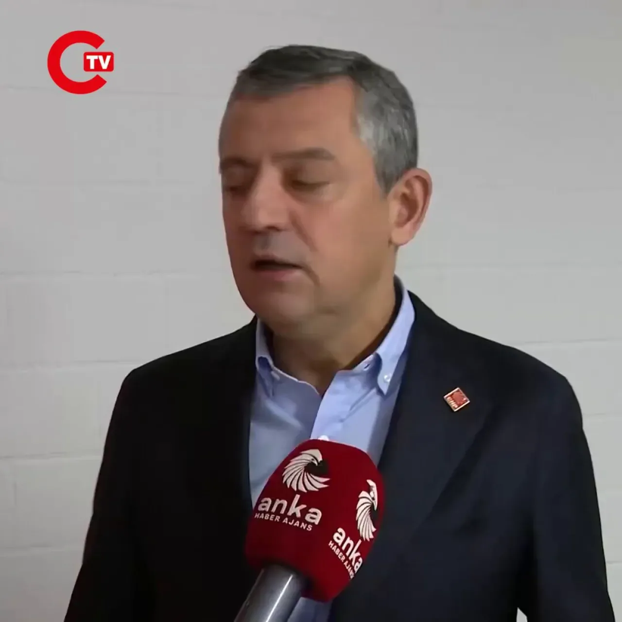 Özgür Özel, İstanbul Seçimleri İçin Türkiye'ye Dönüyor Özgür Özel, İstanbul Seçimleri İçin Türkiye'ye Dönüyor