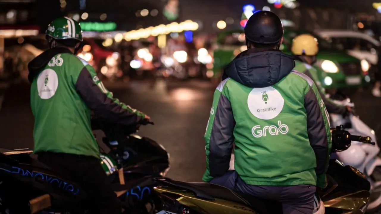 Vietnam'da Elektrikli Motosiklet Devrimi: Grab, Be ve Xanh SM ile VinFast ve Dat Bike Pazarı Dönüştürüyor Vietnam'da Elektrikli Motosiklet Devrimi: Grab, Be ve Xanh SM ile VinFast ve Dat Bike Pazarı Dönüştürüyor
