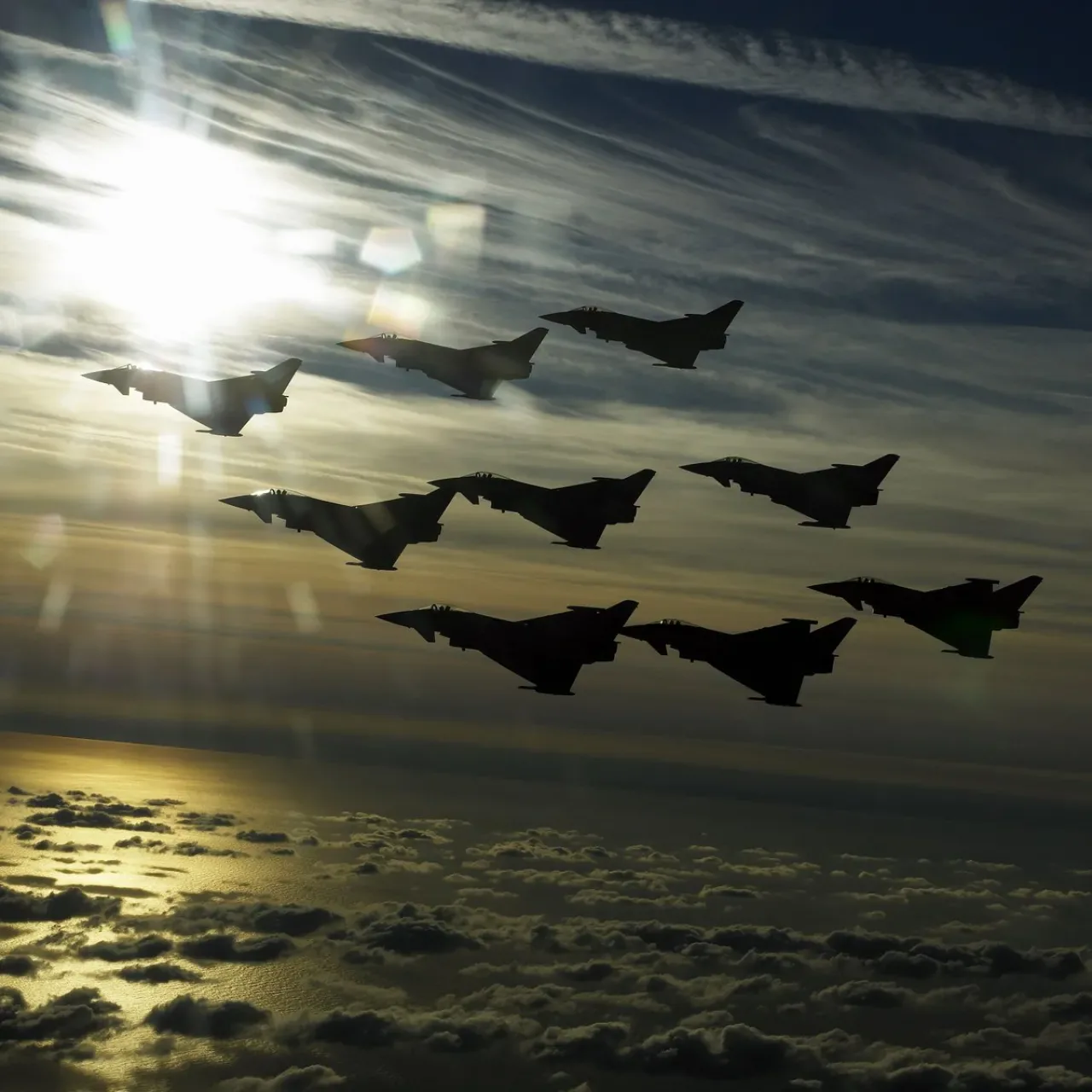 Türkiye'nin Eurofighter Typhoon Tedarik Stratejisi: 40 Uçaklık Anlaşma ve İkinci El Alımlar Türkiye'nin Eurofighter Typhoon Tedarik Stratejisi: 40 Uçaklık Anlaşma ve İkinci El Alımlar