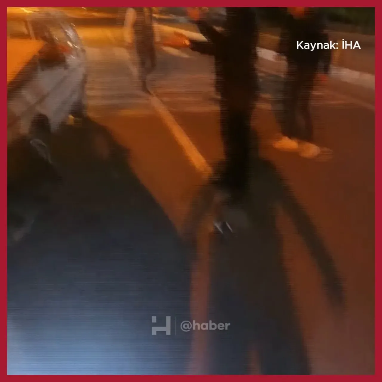 Aksaray'da Alkol Sınırını 8 Kat Aşan Sürücü, Kazadan Sonra Kahveye Oturdu Aksaray'da Alkol Sınırını 8 Kat Aşan Sürücü, Kazadan Sonra Kahveye Oturdu