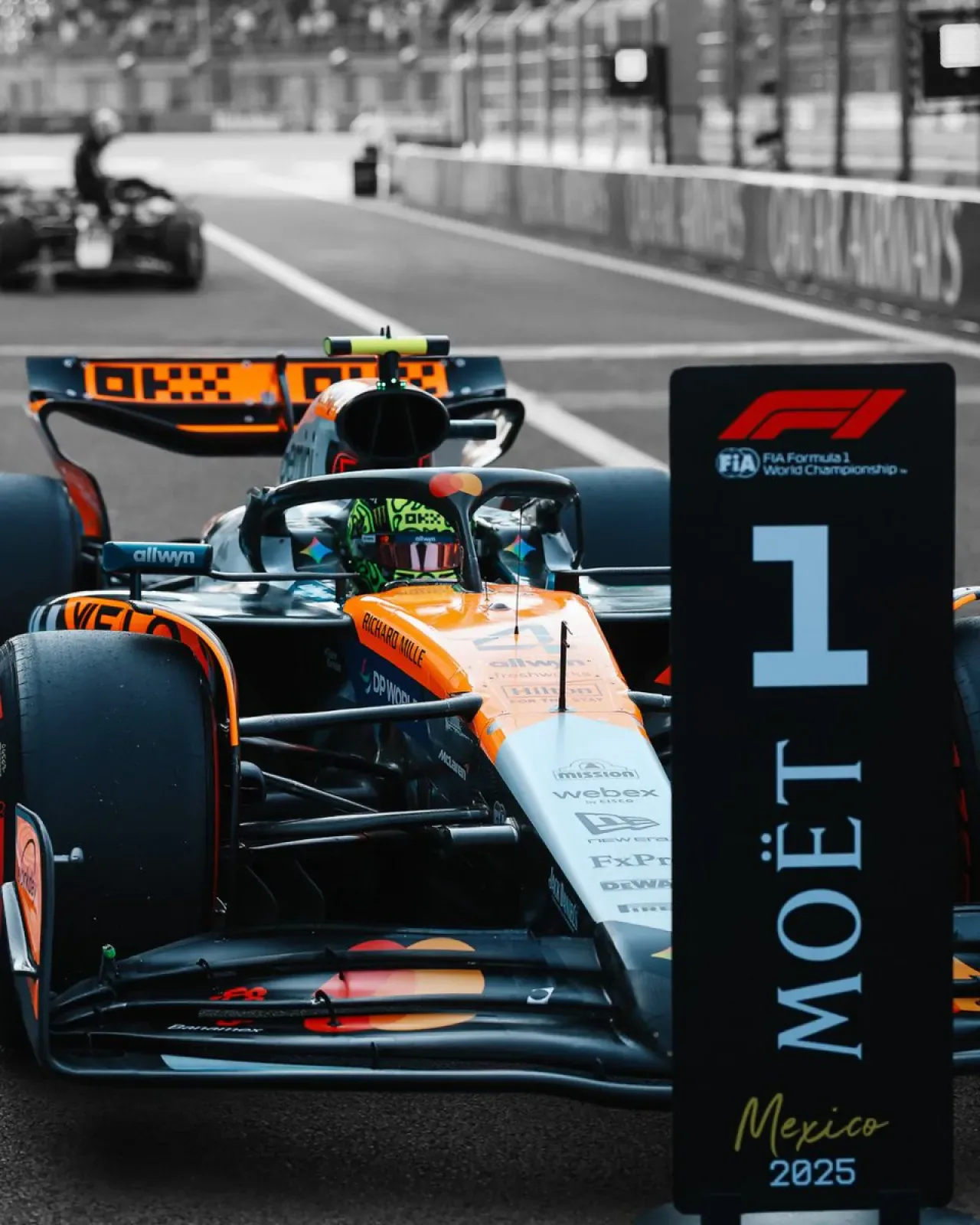 McLaren Mexico'da Podyuma Yükseldi: Yükseliş Serisi Devam Ediyor McLaren Mexico'da Podyuma Yükseldi: Yükseliş Serisi Devam Ediyor