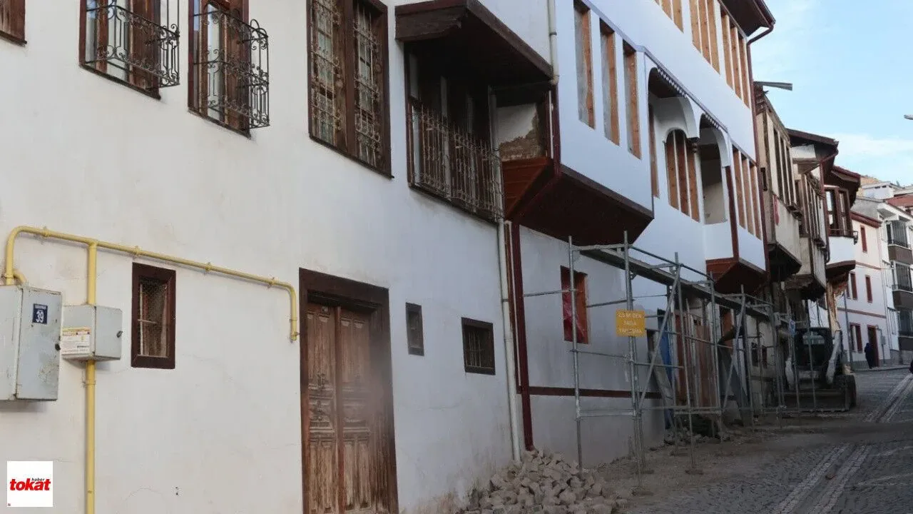 Tokat Beyhamam Sokak'ta Tarihi Dönüşüm Başlıyor: İhale Tarihi Belli Oldu Tokat Beyhamam Sokak'ta Tarihi Dönüşüm Başlıyor: İhale Tarihi Belli Oldu