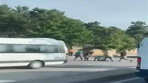 Gebze'de Trafikte Sopalı Saldırı: 4 Kişi Tutuklandı