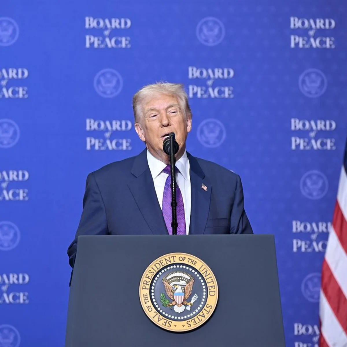 Donald Trump'tan İran'a Yönelik Sert Mesaj: 'Dengelerini Bozuyoruz' Donald Trump'tan İran'a Yönelik Sert Mesaj: 'Dengelerini Bozuyoruz'