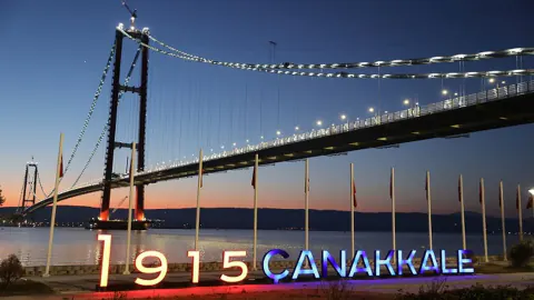 Çanakkale'de Vatandaşın Ortak Tepkisi: Kentin En Büyük Sorunu Yollar