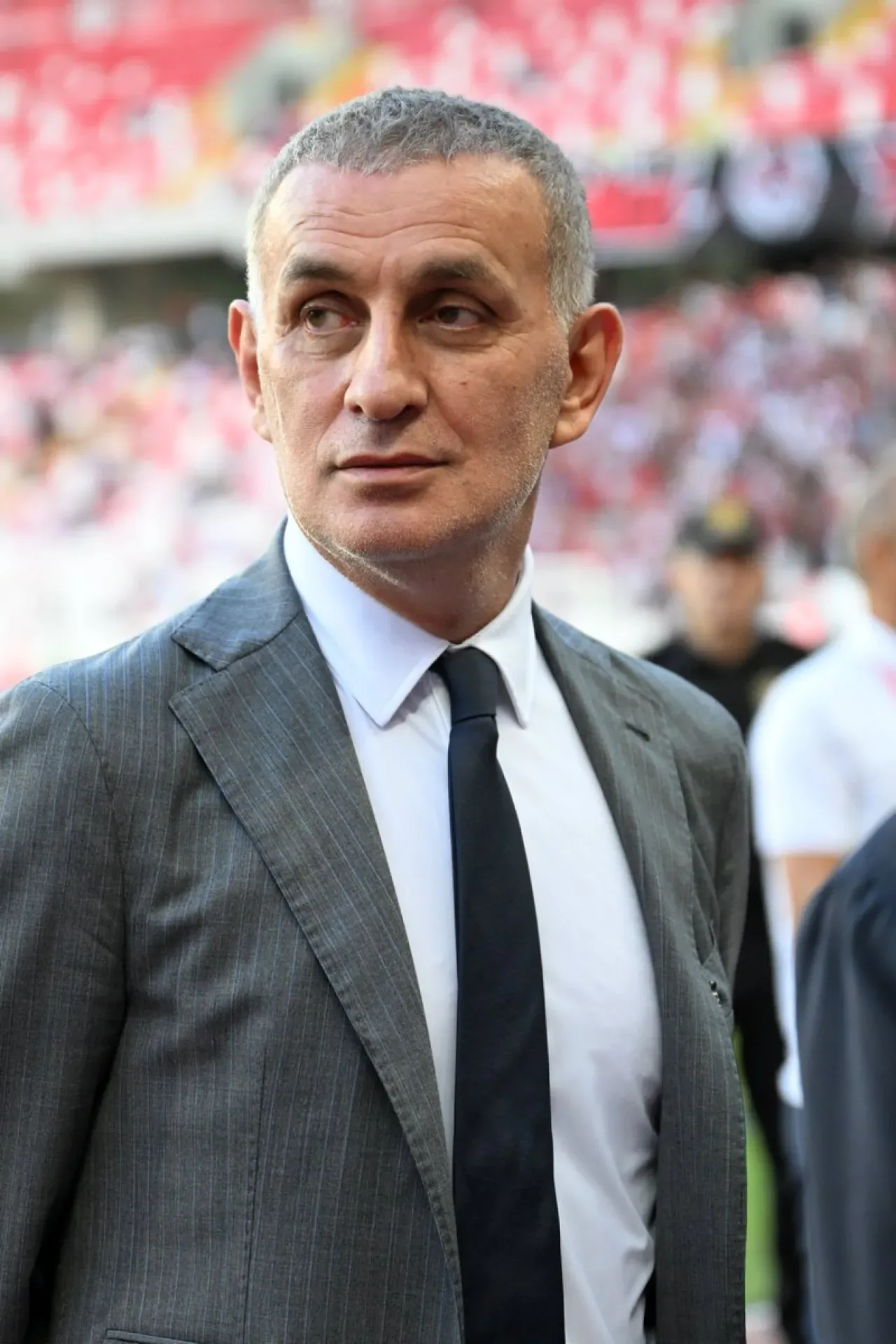 İbrahim Hacıosmanoğlu: Türk Futbolundaki Tüm Pislikleri Temizleyeceğiz İbrahim Hacıosmanoğlu: Türk Futbolundaki Tüm Pislikleri Temizleyeceğiz