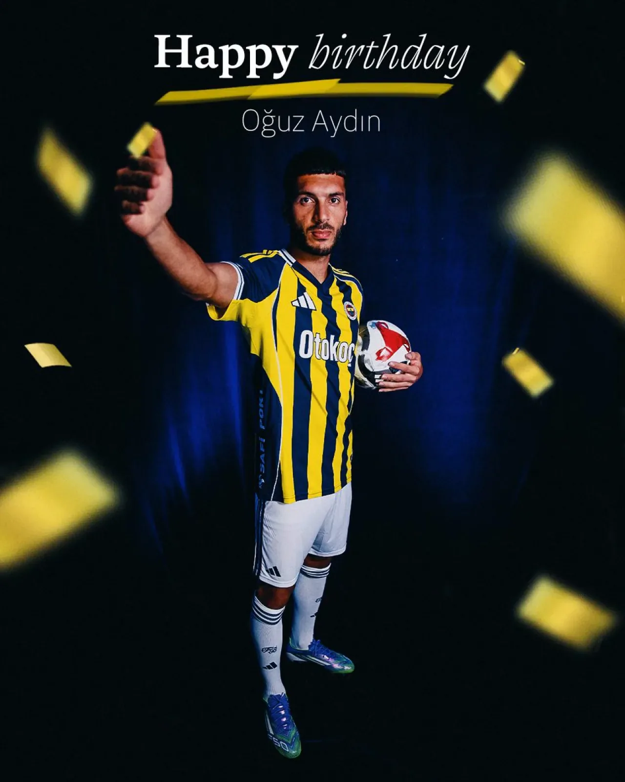 Fenerbahçeli Futbolcu Oğuz Aydın'ın Doğum Günü Kutlandı Fenerbahçeli Futbolcu Oğuz Aydın'ın Doğum Günü Kutlandı