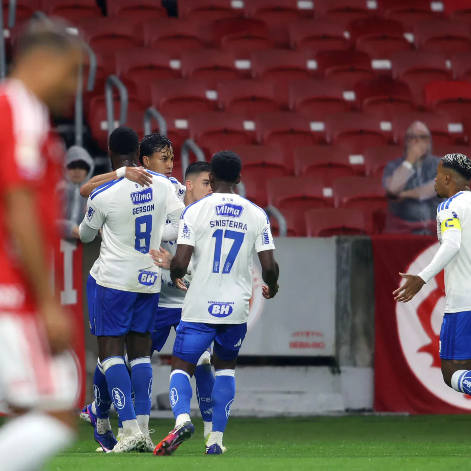 Inter Cruzeiro Maçı Sonucu: Beira-Rio'da Beklenmedik Mağlubiyet Inter Cruzeiro Maçı Sonucu: Beira-Rio'da Beklenmedik Mağlubiyet