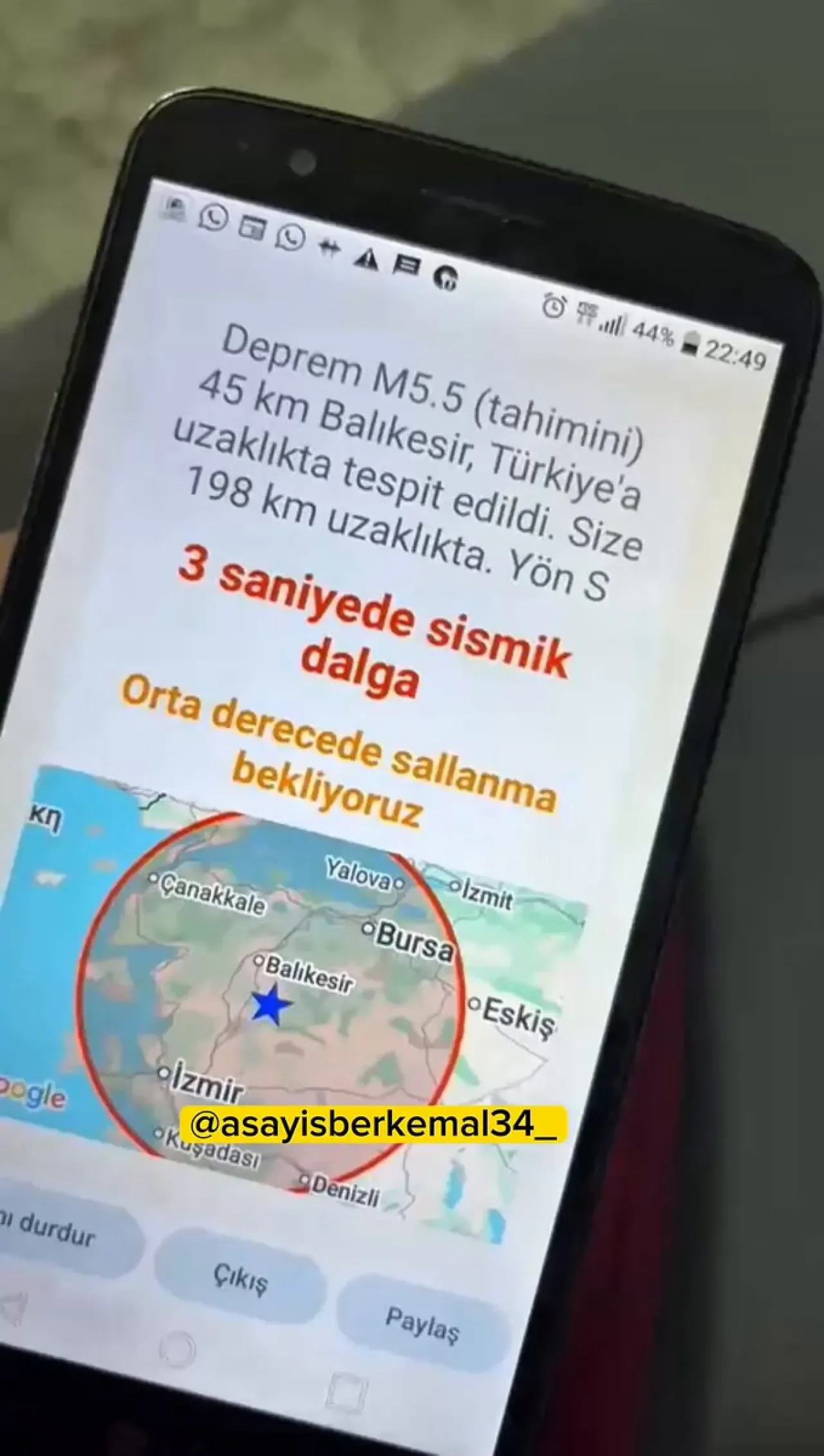 Telefona Gelen Erken Uyarı ile Deprem Anı Saniye Saniye Kaydedildi Telefona Gelen Erken Uyarı ile Deprem Anı Saniye Saniye Kaydedildi