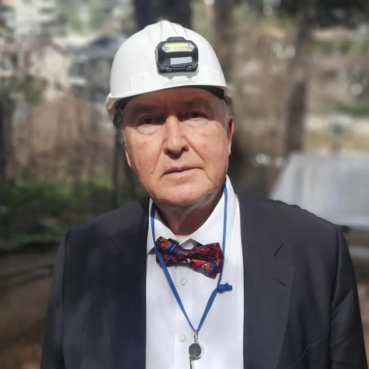 Prof. Dr. Ahmet Ercan'dan Balıkesir Depremi Değerlendirmesi: "6.1 Olmasının Endişesini Yaşıyorum" Prof. Dr. Ahmet Ercan'dan Balıkesir Depremi Değerlendirmesi: "6.1 Olmasının Endişesini Yaşıyorum"