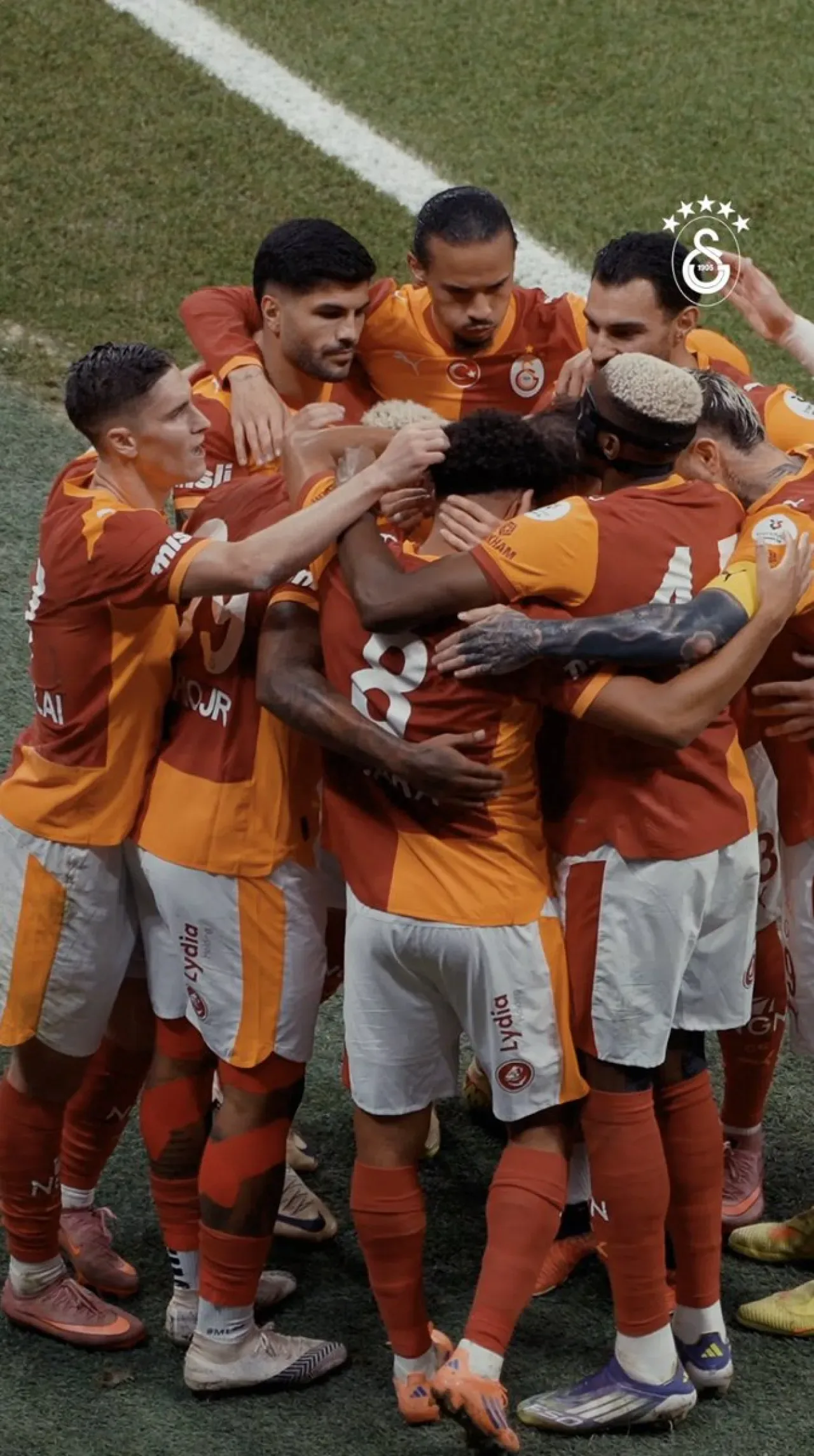 Galatasaray, Gabriel Sara'nın Muhteşem Golüyle Sahneye Çıktı Galatasaray, Gabriel Sara'nın Muhteşem Golüyle Sahneye Çıktı