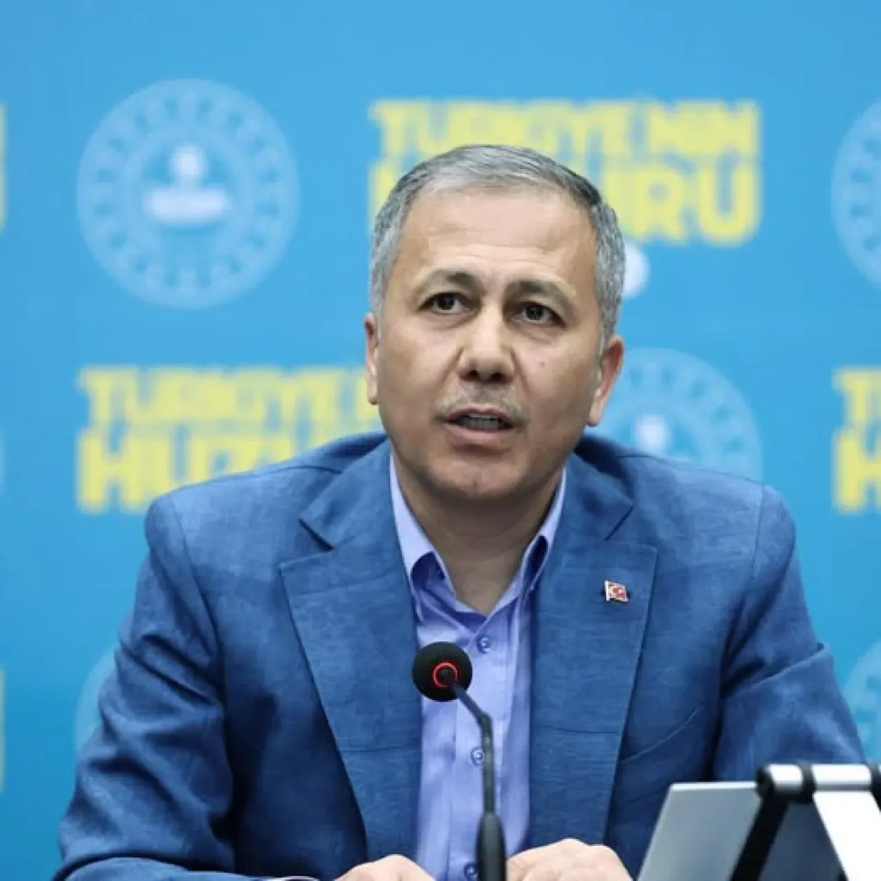 Balıkesir'de Meydana Gelen Depremde 3 Bina ve 1 Dükkan Yıkıldı Balıkesir'de Meydana Gelen Depremde 3 Bina ve 1 Dükkan Yıkıldı