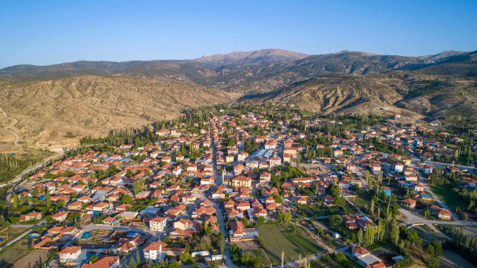 Burdur'da Millî Eğitim Müdürlüğü Emeklisi Şaziye Atalay Vefat Etti görseli