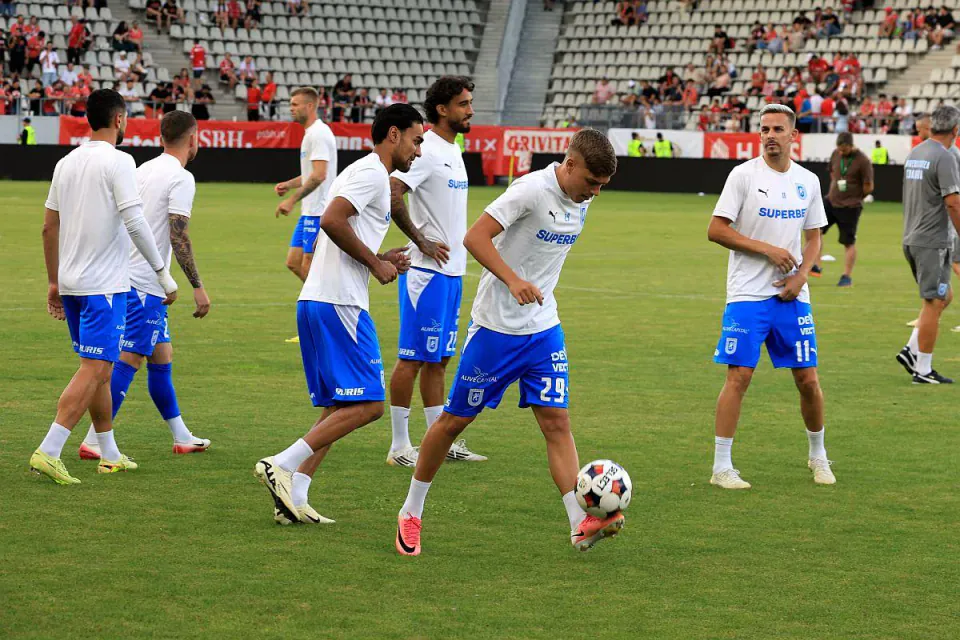 Dinamo ve Universitatea Craiova Arasında Dev Derbi: Maçın Detayları ve Kadrolar görseli