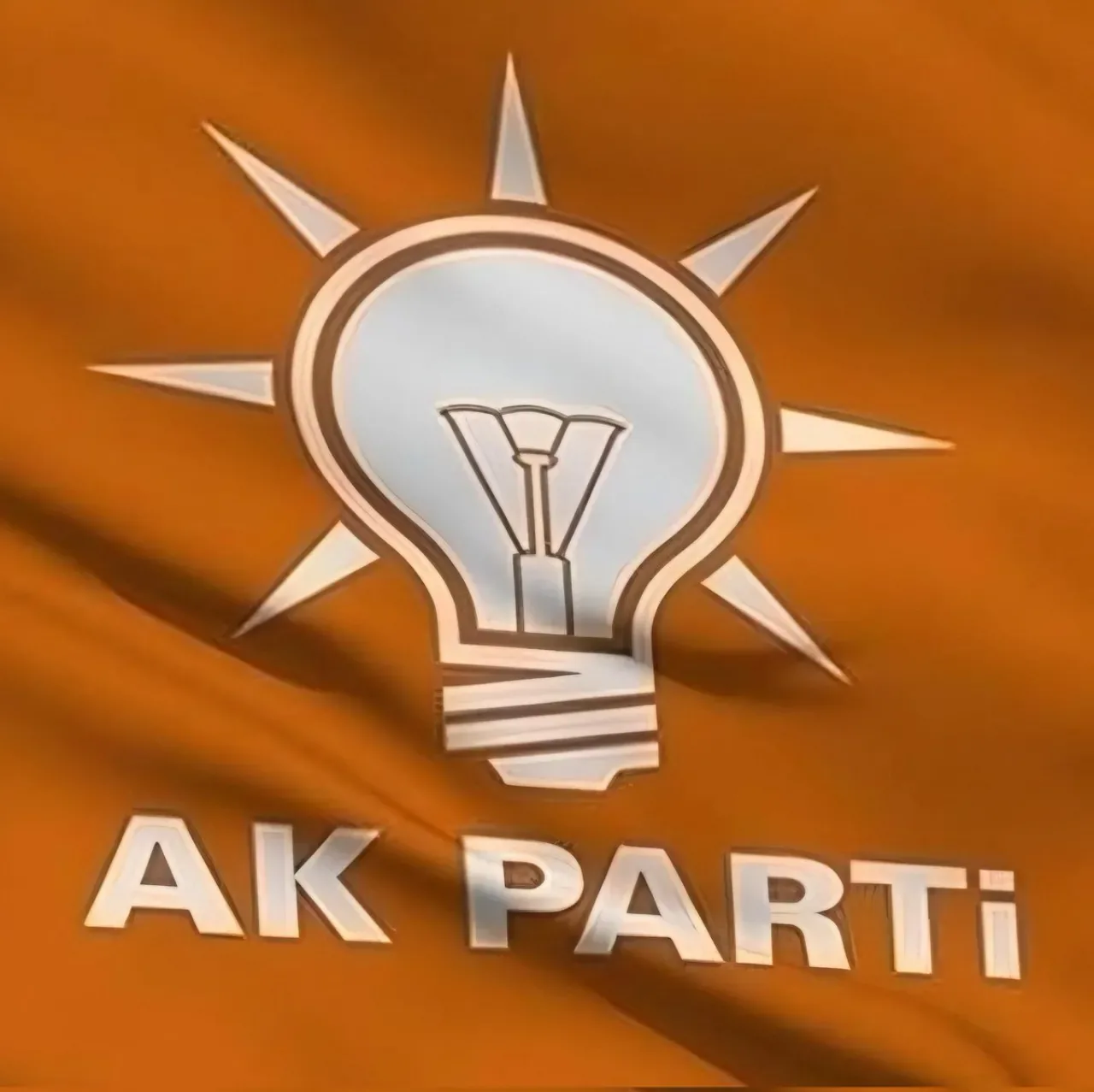 AKP'de İstanbul'da Üç İlçe Başkanı Görevden Alındı AKP'de İstanbul'da Üç İlçe Başkanı Görevden Alındı