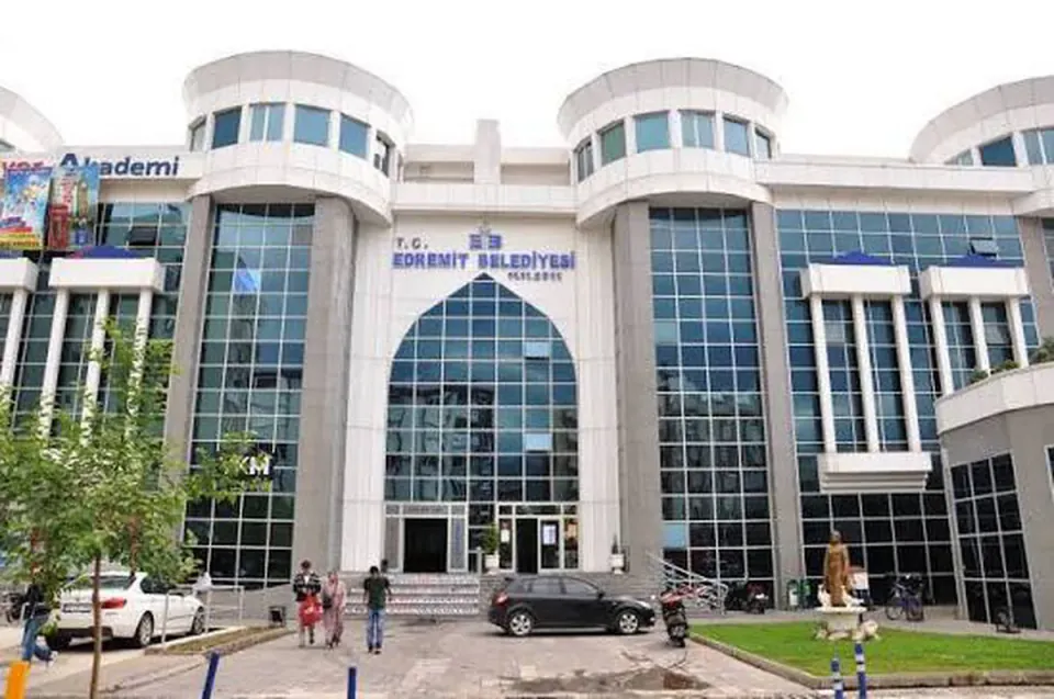 Edremit Belediyesi'nden Usulsüzlük İddialarına Suç Duyurusu görseli