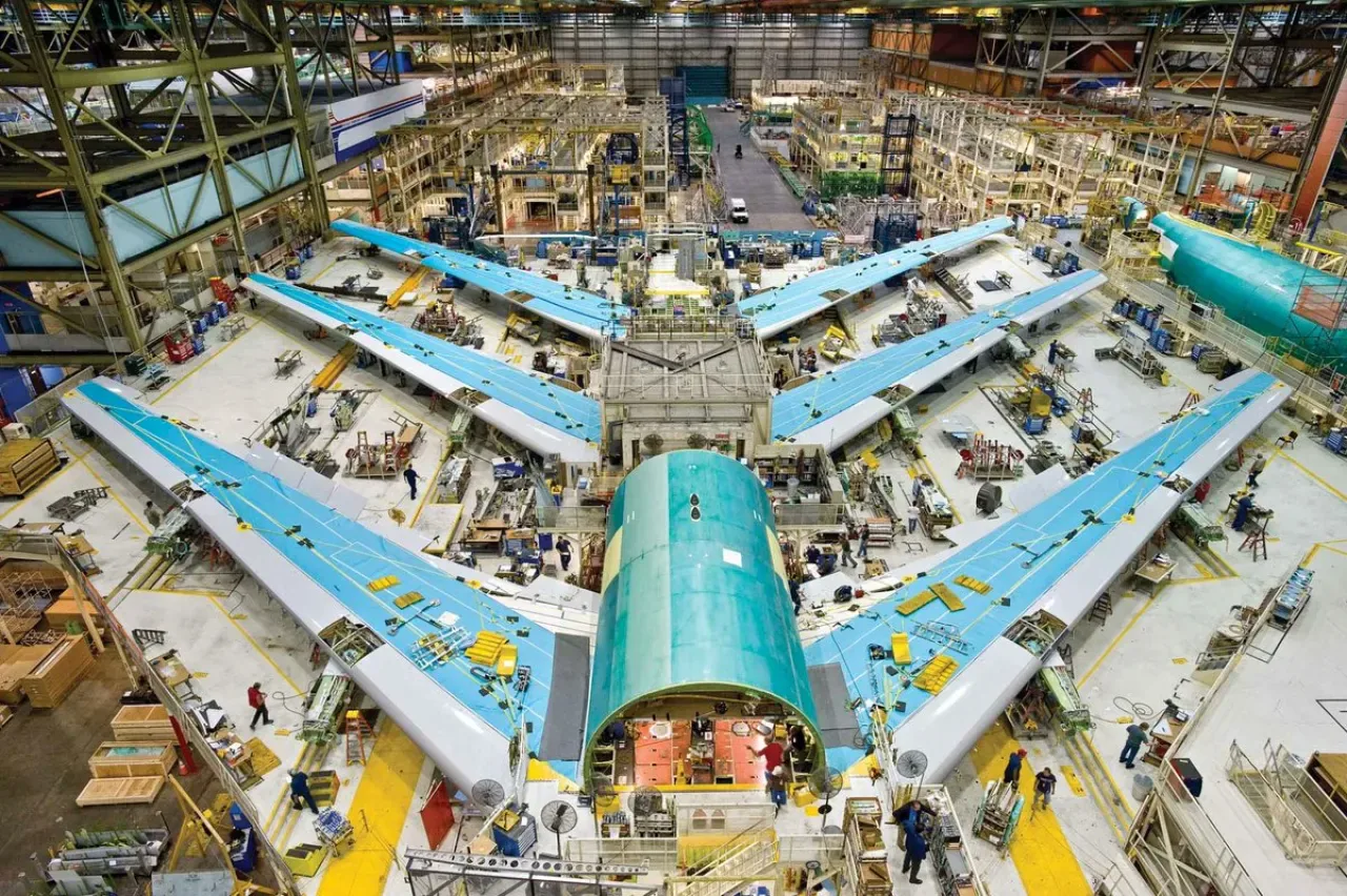 Boeing, Grevdeki Çalışanların Yerine Kalıcı Personel Arayışını Hızlandırıyor Boeing, Grevdeki Çalışanların Yerine Kalıcı Personel Arayışını Hızlandırıyor