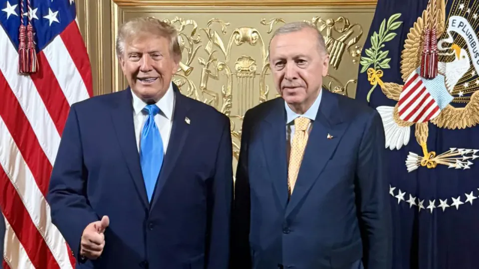 Ankara Büyükelçisi Barrack: Erdoğan ile Trump arası uyum sağlam, iletişim çok etkili görseli