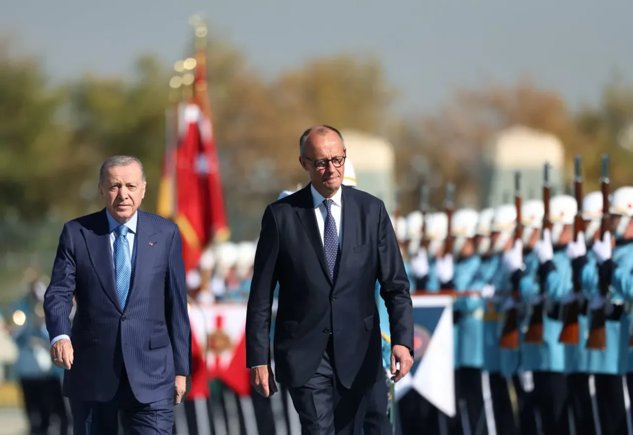 Cumhurbaşkanı Erdoğan ve Almanya Şansölyesi Merz'den İlişkilere ve Gazze'ye Dair Ortak Açıklamalar Cumhurbaşkanı Erdoğan ve Almanya Şansölyesi Merz'den İlişkilere ve Gazze'ye Dair Ortak Açıklamalar