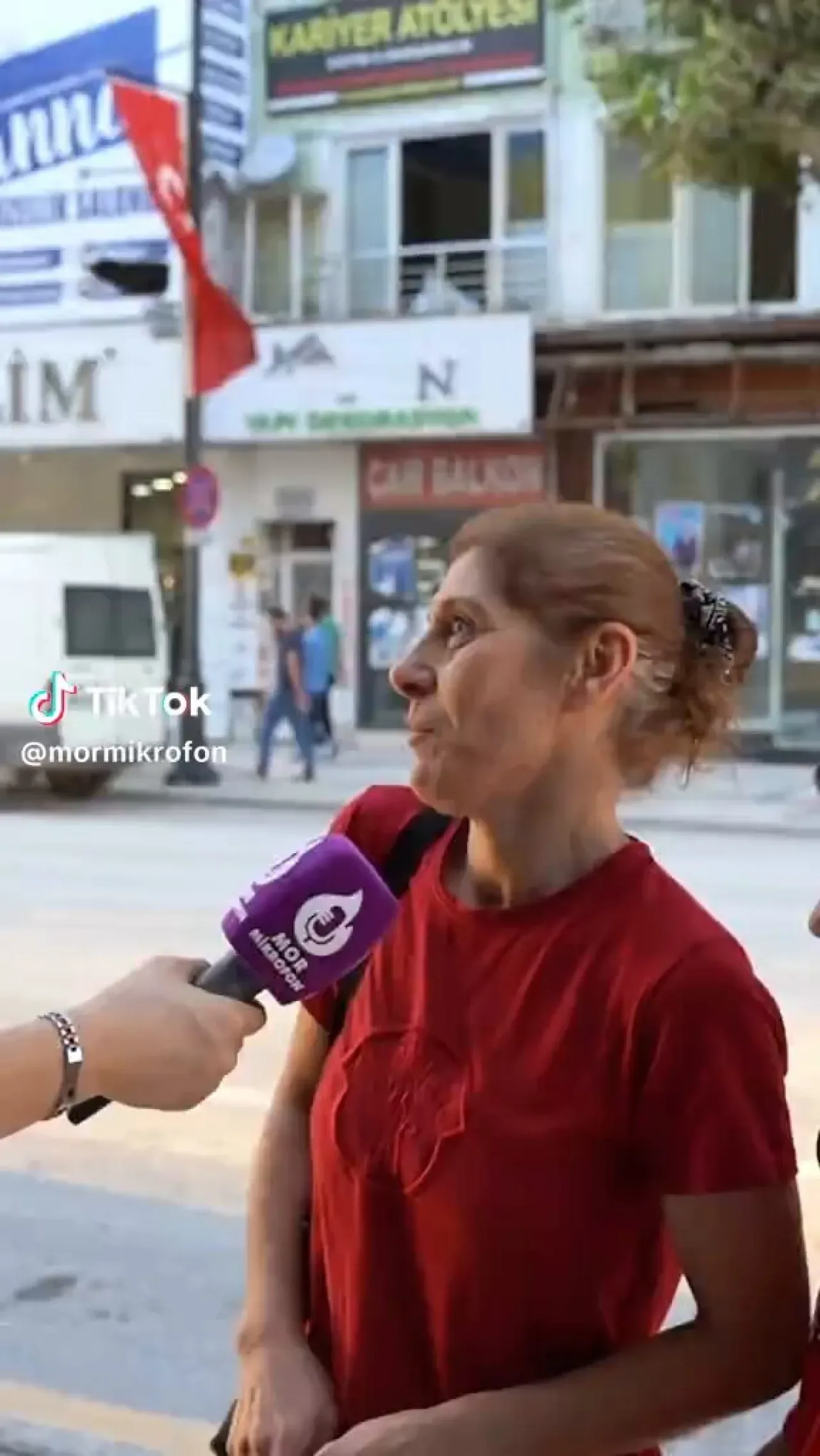 Deprem Mağduru Vatandaştan Şok Açıklama: "Son Nefesime Kadar Arkalarındayım" Deprem Mağduru Vatandaştan Şok Açıklama: "Son Nefesime Kadar Arkalarındayım"