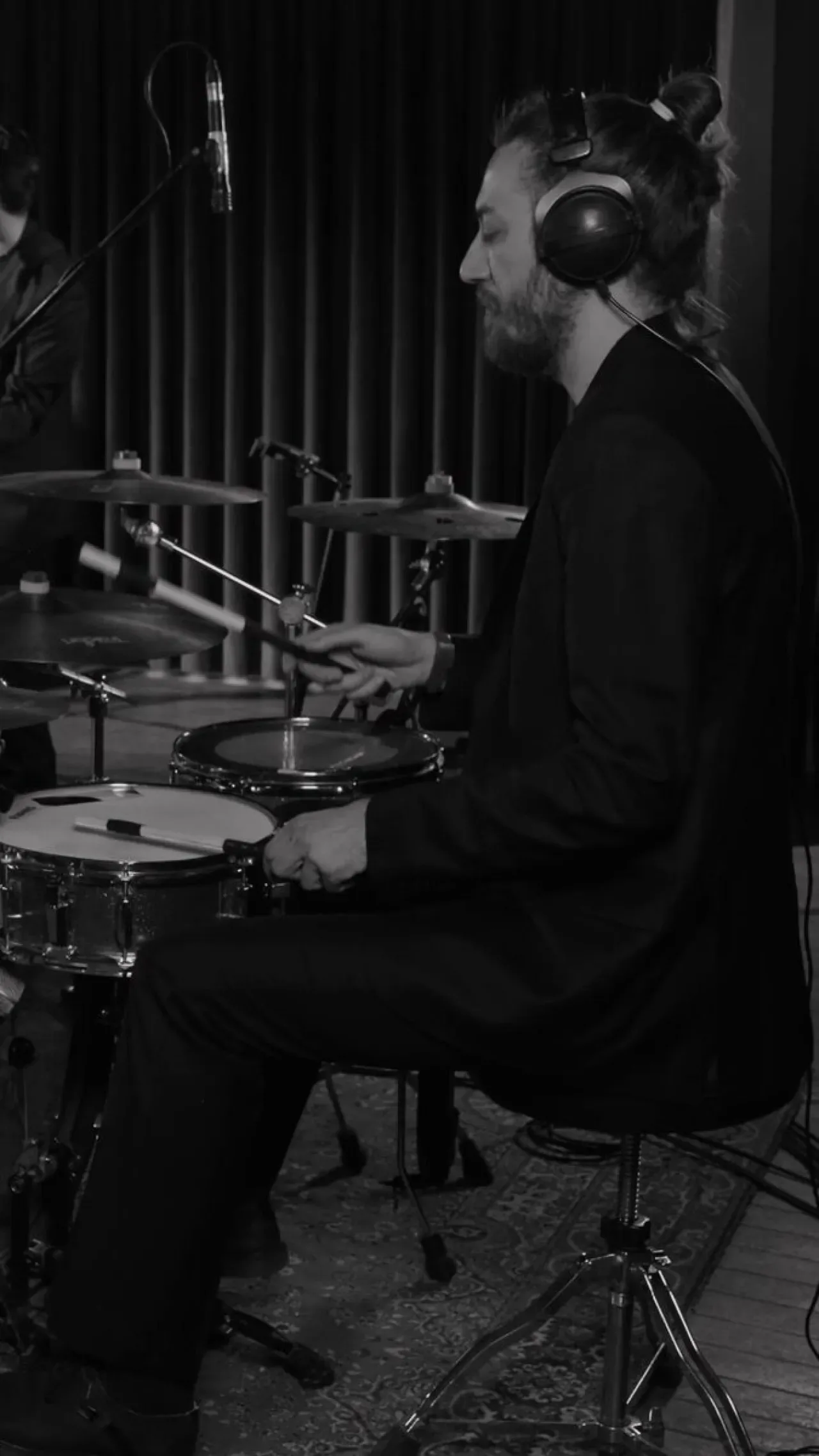 CSO Ada Ankara'da Radiohead'e Akustik ve Yaylı Tribute Konseri CSO Ada Ankara'da Radiohead'e Akustik ve Yaylı Tribute Konseri