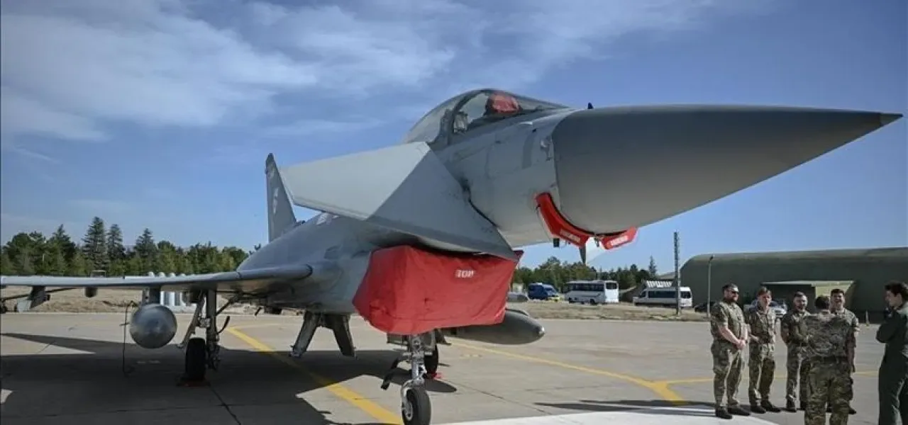 Cumhurbaşkanı Erdoğan, Eurofighter Tedariki Konusunda Almanya'nın Olumlu Tavrını Memnuniyetle Karşıladı Cumhurbaşkanı Erdoğan, Eurofighter Tedariki Konusunda Almanya'nın Olumlu Tavrını Memnuniyetle Karşıladı