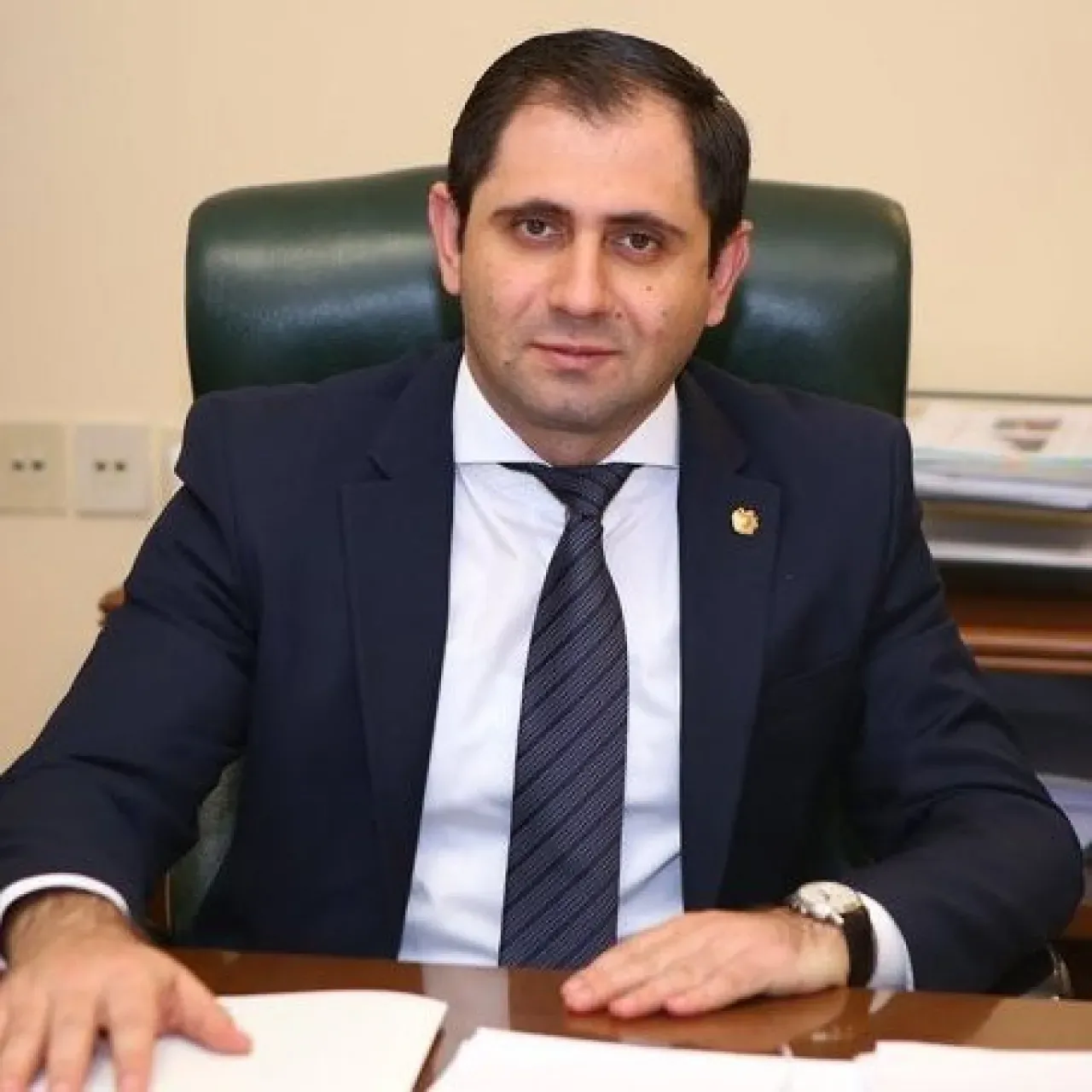Ermenistan Savunma Bakanı, Yerli Silah Sistemlerinin Rekabet Gücü İçin Yeni Yatırımların Gerekliliğini Açıkladı Ermenistan Savunma Bakanı, Yerli Silah Sistemlerinin Rekabet Gücü İçin Yeni Yatırımların Gerekliliğini Açıkladı