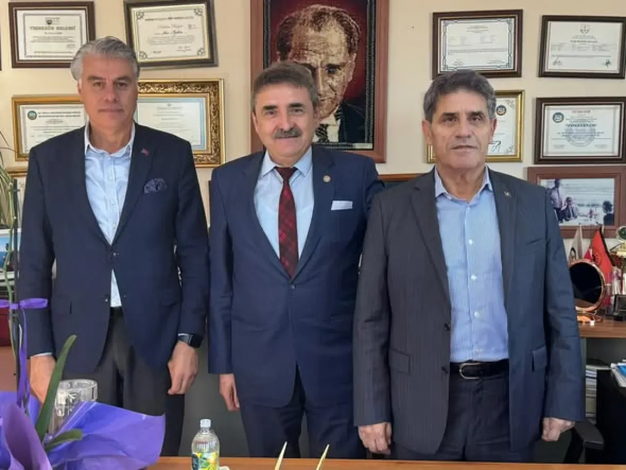 İstanbul Esnaf Birliği'nden Tuzla Kooperatifi'ne Ziyaret İstanbul Esnaf Birliği'nden Tuzla Kooperatifi'ne Ziyaret