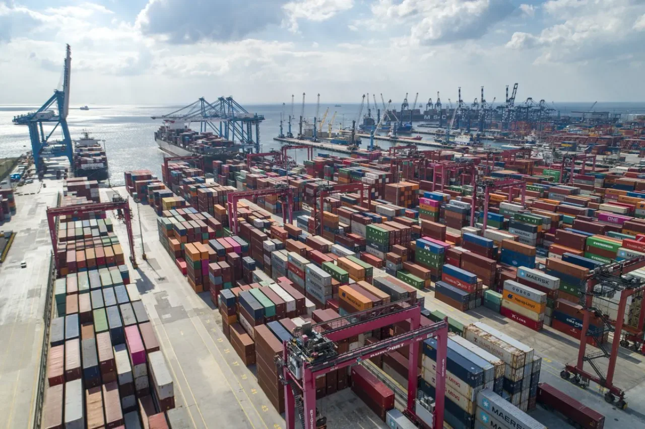 Türkiye'nin Eylül Ayı İhracatı 22,6 Milyar Dolar, Dış Ticaret Açığı 6,9 Milyar Dolar Türkiye'nin Eylül Ayı İhracatı 22,6 Milyar Dolar, Dış Ticaret Açığı 6,9 Milyar Dolar