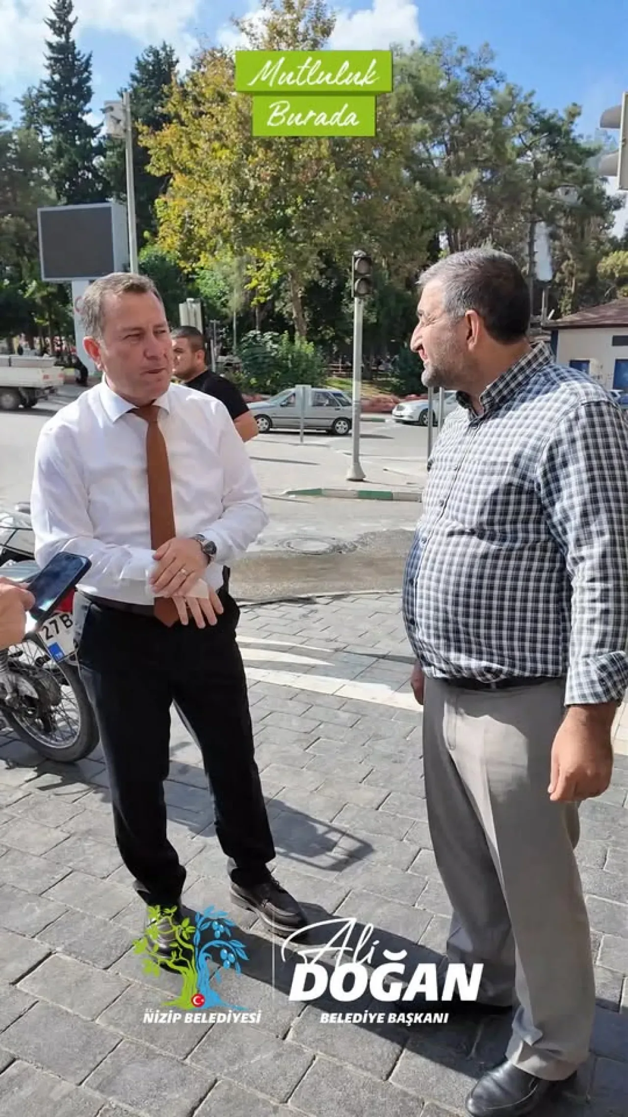 Nizip'te Esnaf Ziyareti: Birlikte Gülerek ve Üreterek Büyüme Vurgusu Nizip'te Esnaf Ziyareti: Birlikte Gülerek ve Üreterek Büyüme Vurgusu
