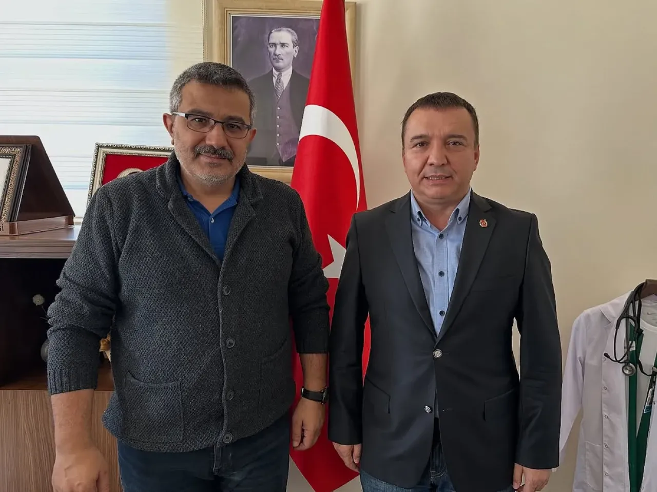 Antalya Gazeteciler Cemiyeti Başkanı Serik Devlet Hastanesi'ni Ziyaret Etti Antalya Gazeteciler Cemiyeti Başkanı Serik Devlet Hastanesi'ni Ziyaret Etti