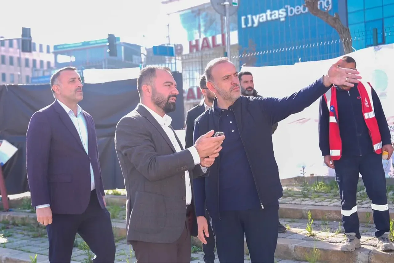 Sancaktepe'de Kavşak Düzenleme ve Yol Genişletme Çalışmaları Başladı Sancaktepe'de Kavşak Düzenleme ve Yol Genişletme Çalışmaları Başladı