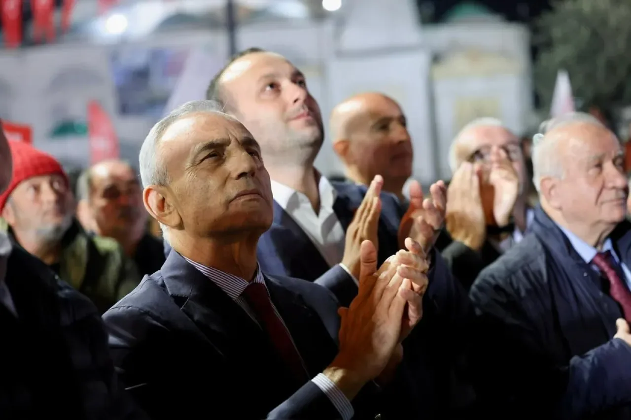 Ahmet Özer'in Görevden Alınmasının Üzerinden 365 Gün Geçti Ahmet Özer'in Görevden Alınmasının Üzerinden 365 Gün Geçti