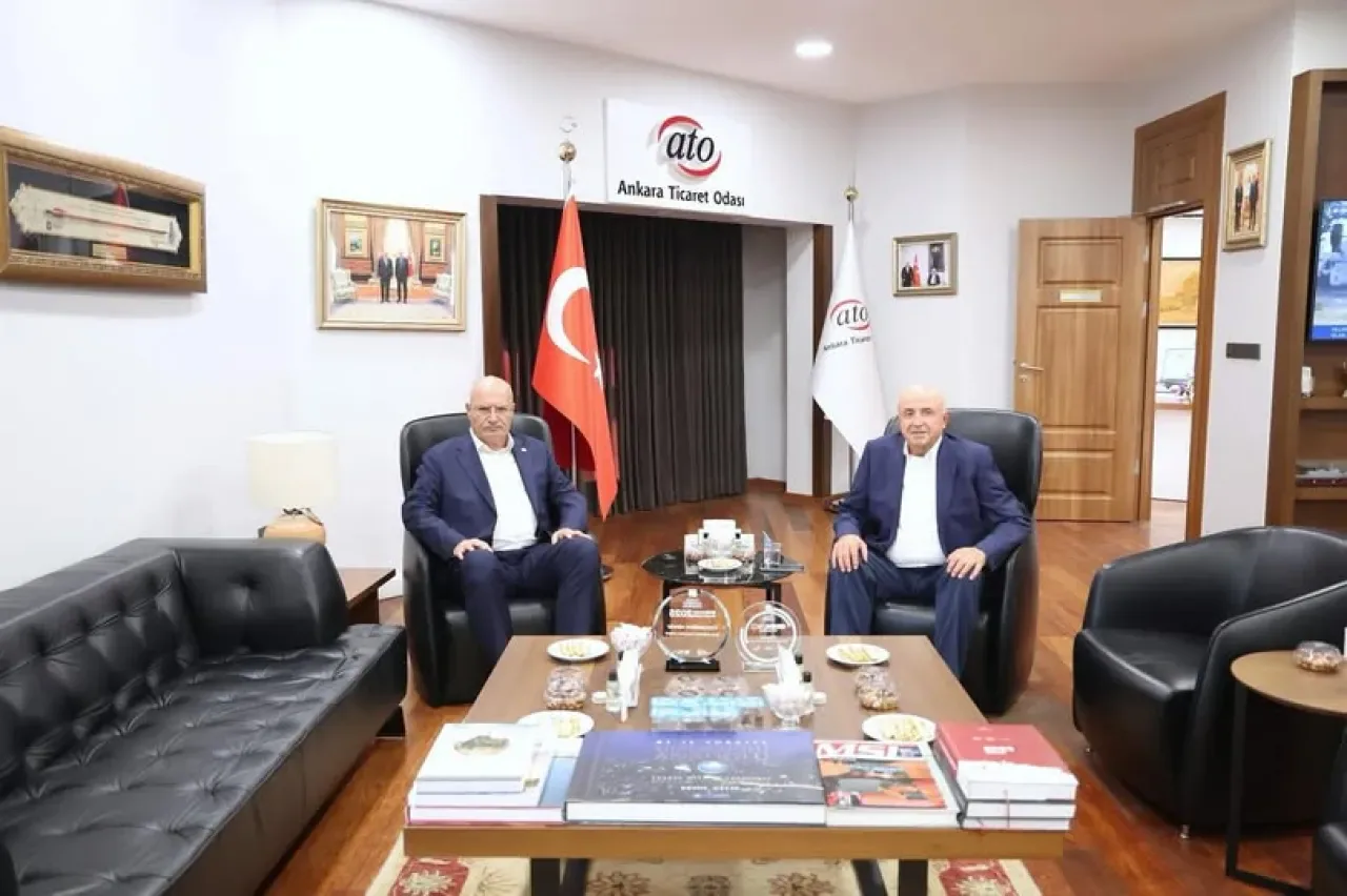 Ankara Ticaret Odası'nda Meclis Üyesi Sadık Ekinci Ziyareti Ankara Ticaret Odası'nda Meclis Üyesi Sadık Ekinci Ziyareti