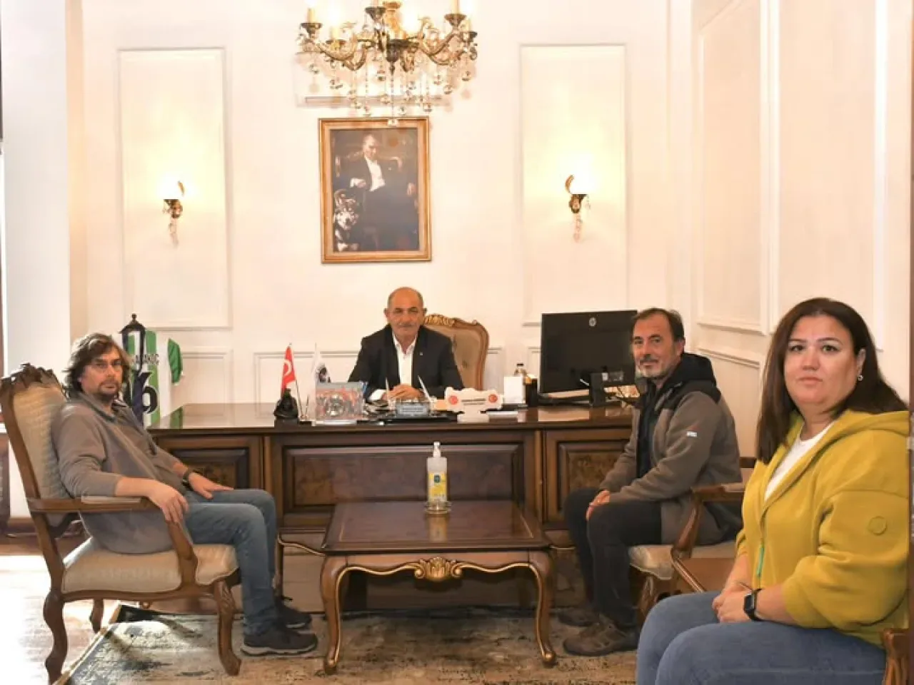 Kalecik Belediyesi'ne Akademik Ziyaret Kalecik Belediyesi'ne Akademik Ziyaret