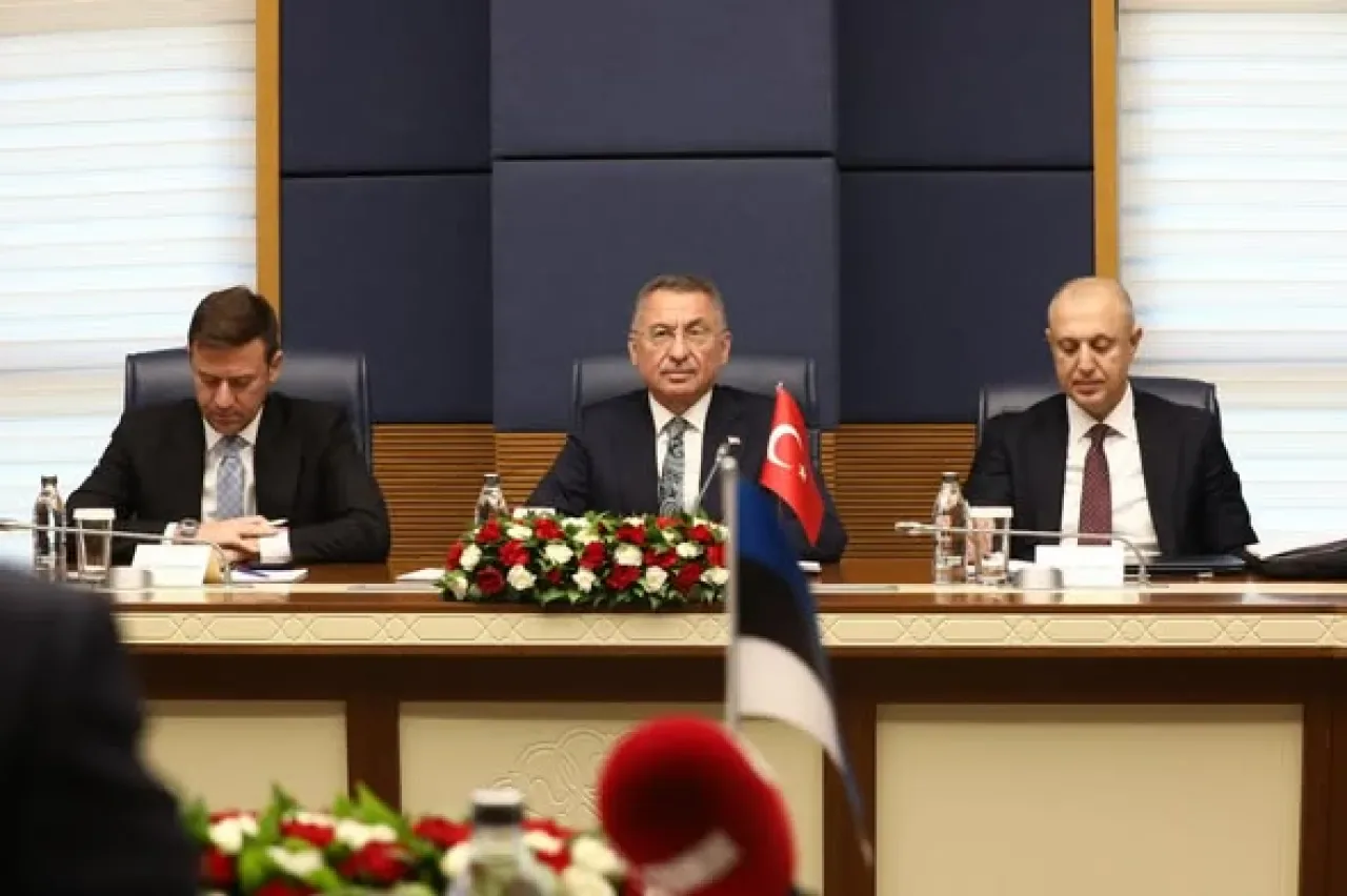 Türkiye ve Estonya, İkili İlişkileri ve Bölgesel Konuları Görüştü Türkiye ve Estonya, İkili İlişkileri ve Bölgesel Konuları Görüştü