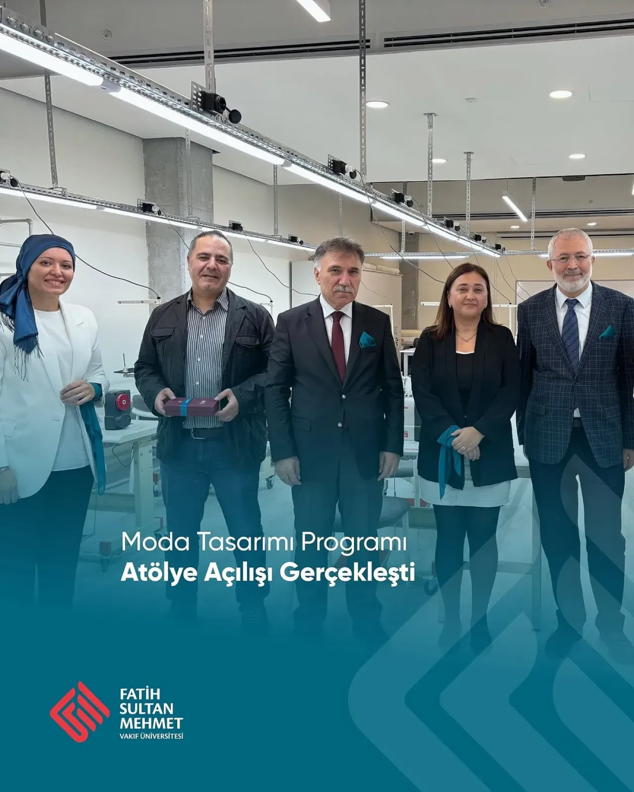 Fatih Sultan Mehmet Vakıf Üniversitesi'nde Moda Tasarımı Atölyesi Açıldı Fatih Sultan Mehmet Vakıf Üniversitesi'nde Moda Tasarımı Atölyesi Açıldı