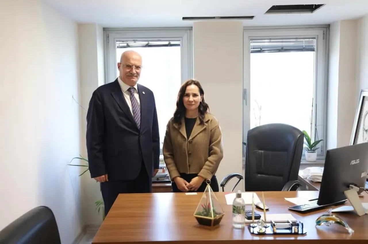 ATO Başkanı Baran, Sanayi ve Teknoloji Bakanlığı'nda İstişarede Bulundu ATO Başkanı Baran, Sanayi ve Teknoloji Bakanlığı'nda İstişarede Bulundu