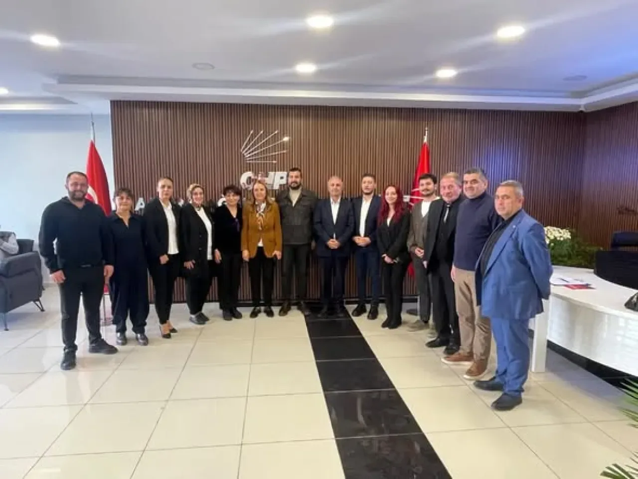 CHP Altındağ İlçe Başkanlığı'nda Semra Dinçer Ziyareti CHP Altındağ İlçe Başkanlığı'nda Semra Dinçer Ziyareti