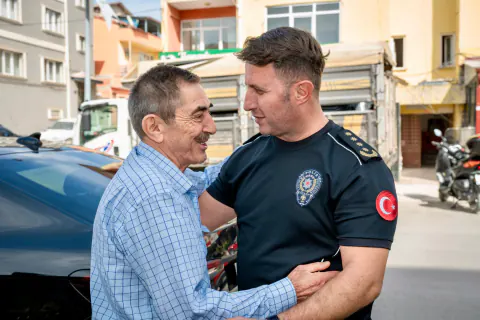 Bilecik Emniyet Müdürü Çağlar, Şehit Polisin Babasını Evinde Ziyaret Etti