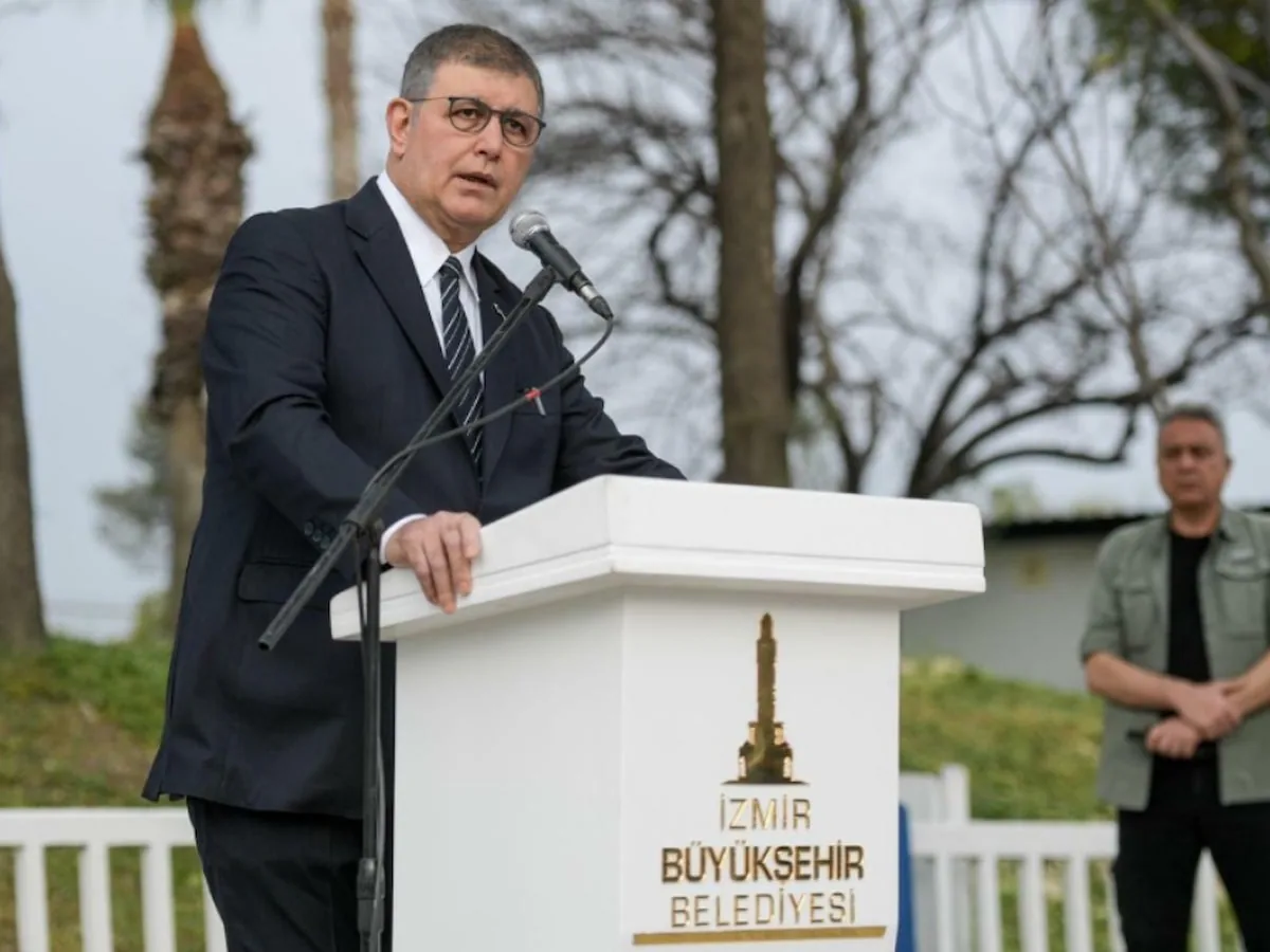 İzmir Büyükşehir Belediye Başkanı Cemil Tugay'dan Kritik Karar: İstifa mı Geliyor?