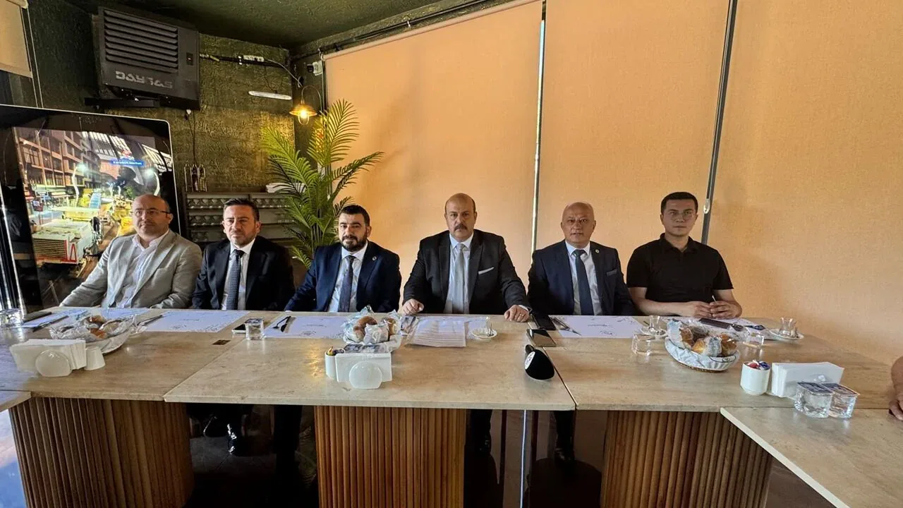 Karabüklüler 5 Temmuz'da Buluşuyor: 8. Geleneksel Aladağ Şenlikleri Geliyor Karabüklüler 5 Temmuz'da Buluşuyor: 8. Geleneksel Aladağ Şenlikleri Geliyor